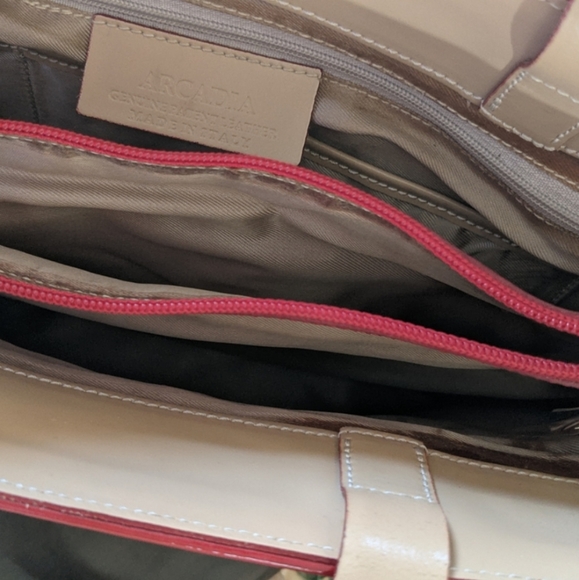 Arcadia Shoulder Handbag Patent Leather - Picture 3 of 14